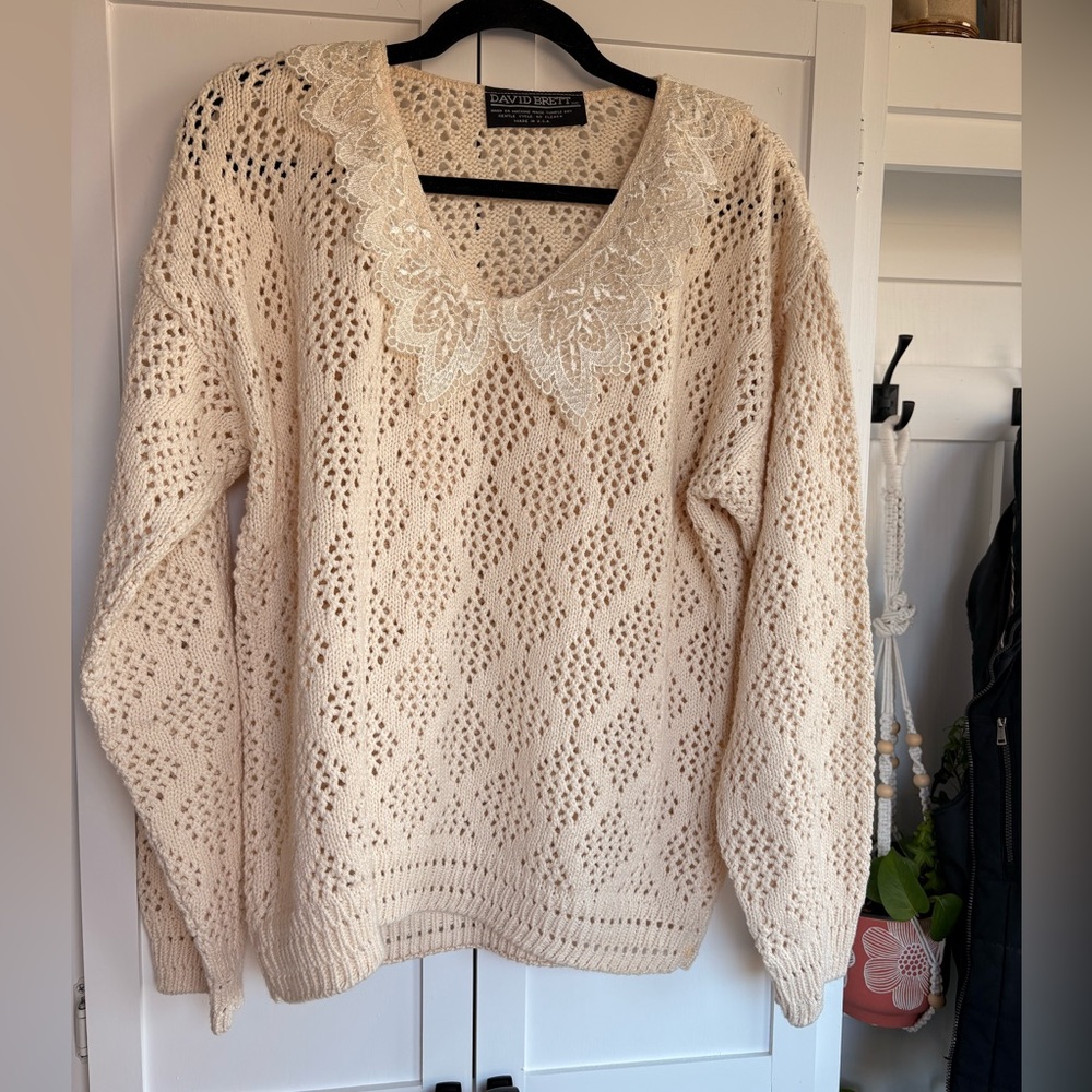David Brett Cream V-Neck Sweater with Lace Detail L/LX
